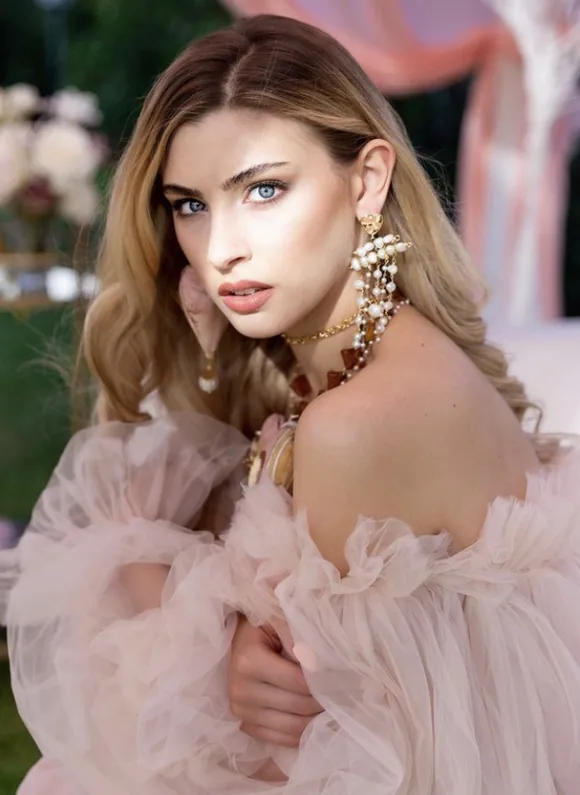 Arianna S.