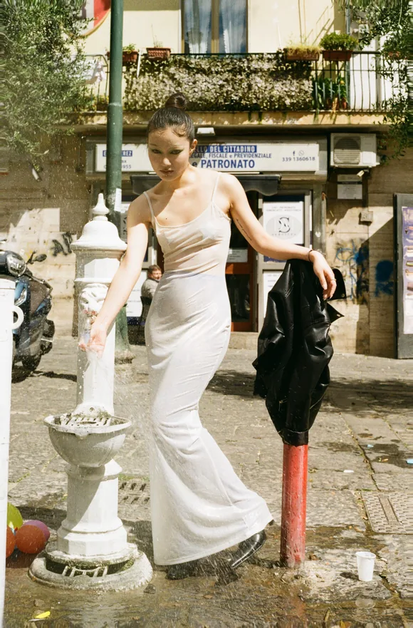 Rouxuan S.