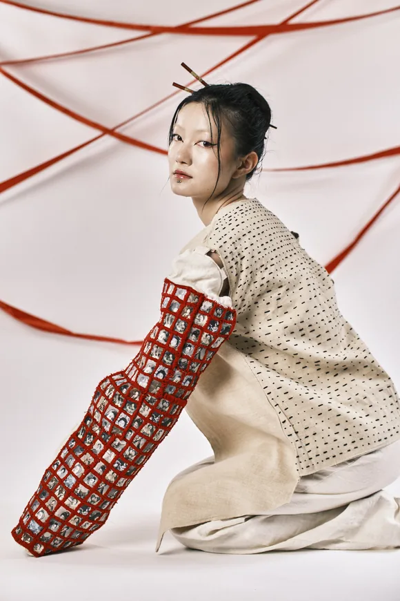 Rouxuan S.