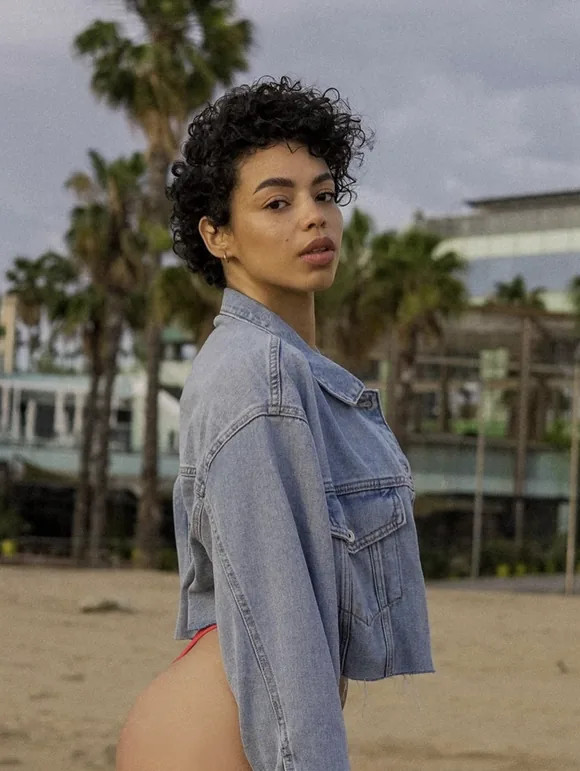 Victoria C.
