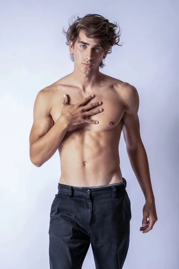Leonardo C.